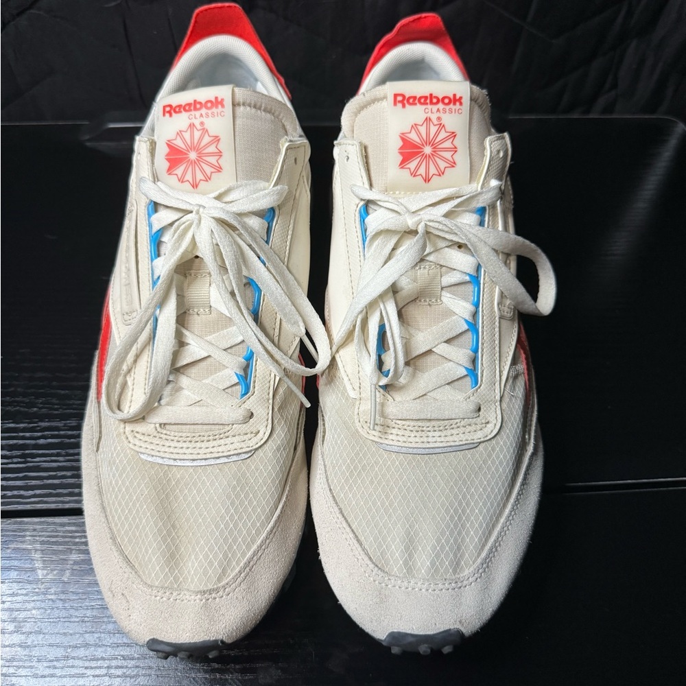 Men’s Reebok - Picture 3 of 8